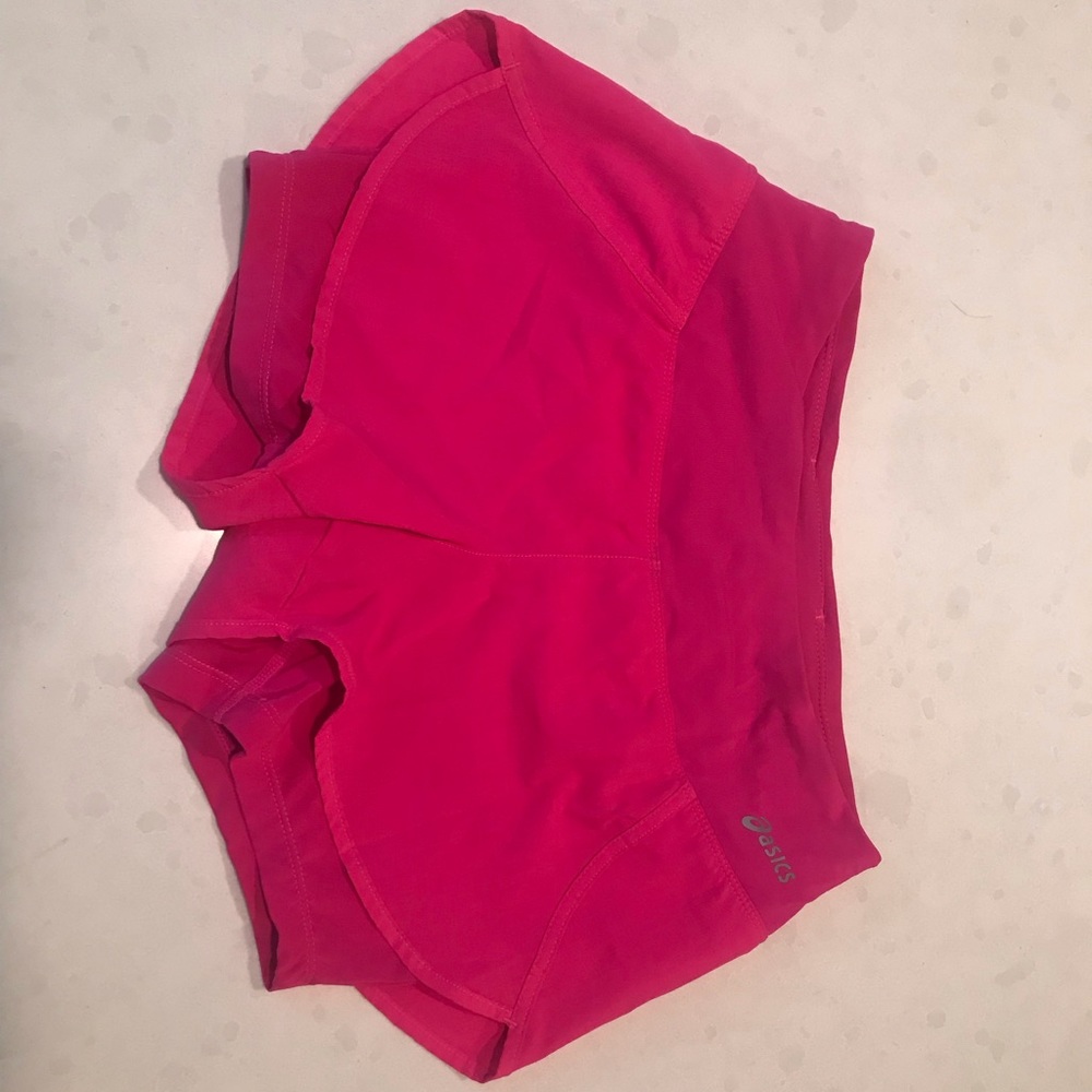 ASICS 2 in 1 shorts with liner